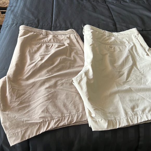 Vineyard Vines Shorts 46B
